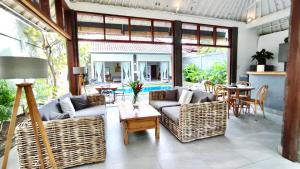 VILLA DHARMA 2 bedrooms in Seminyak