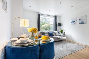 City Gem - 2 Bed House, 6 mins from Liverpool Street, Shops & Restaurants