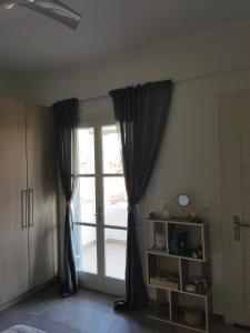 Poros Askeli sea & mountain view apartment