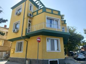 Seaside room in Yellow Corner