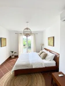 Port Chambly Riverfront Villa - Pamplemousses