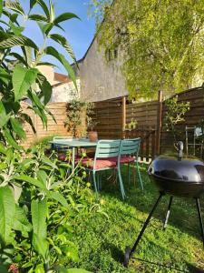Appartements Le Garden Champ-- Duplex, jardin : photos des chambres