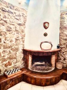 Mastic castle house