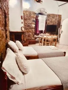 Mastic castle house - Olýmpoi