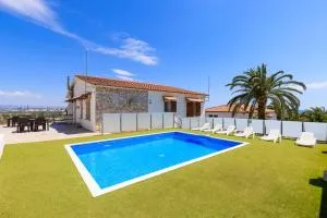 PANORAMIC VILLA - Only Families - Salou