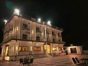 Mangalam Palace - Behrai