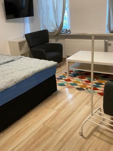 Family and worker friendly spacious Apartment DB7