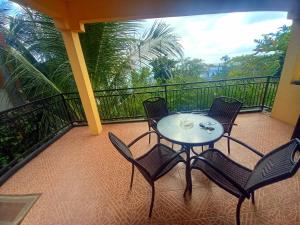 CAM Anna Sunset Avenue