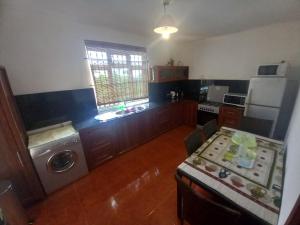 CAM Anna Sunset Avenue