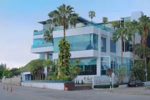 比佛利山庄酒店 - Ban Krok Duan Ha