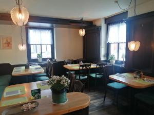 zum kleinen Reichstag