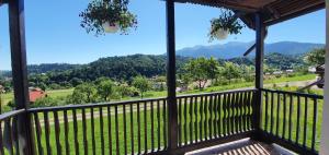 Casa Elena - vedere la munte