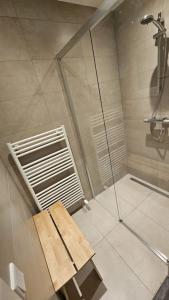 Bungalow met grote zonnige tuin en strandcabine