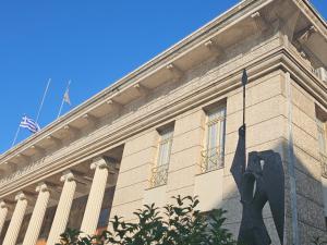 Cozy and quiet apartment , convenient location in Athens