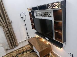 شقة فندقية راقية جدا بكمبوند جاردينيا ستي