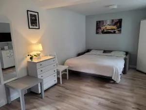 U Alicji - Dębowy Gaj