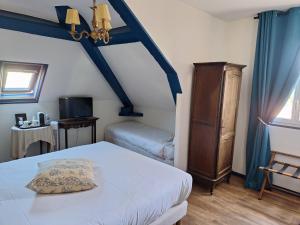 Hotel de Charme La Bonne Adresse - Logis hotels : photos des chambres