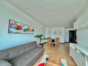 Moderno y con vistas, depar junto a hotel Marriot