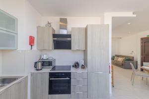 The Roof Top - By Solea