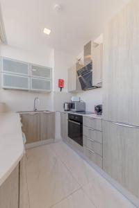 The Roof Top - By Solea