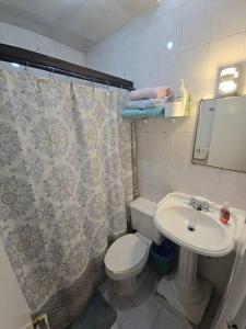 Casa completa cerca del Consulado Americano