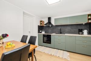 Vibrant Urban Oasis in the Heart of the City