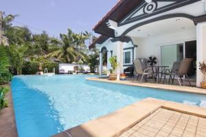 5 BEDROOM POOL VILLA 200M TO FISHERMAN's VILLAGE - 4hvězdičkové hotely ve městě Bophut