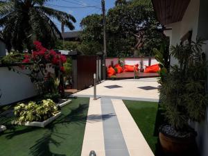 5 BEDROOM POOL VILLA 200M TO FISHERMANs VILLAGE