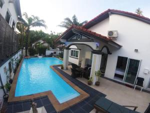 5 BEDROOM POOL VILLA 200M TO FISHERMANs VILLAGE