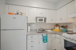 Seabreeze West in Marco Island