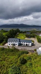 Lake House & Private Pub Kerry - Large Groups up to 16 People - 斯尼姆