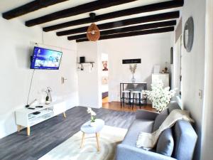 Appartements Logement 2 pieces 36m2, CDG Airport, Disneyland Paris, Asterix, Parc des expo, 10min gars de Chelles : photos des chambres