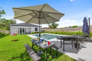 Luxe Comfy Villa, Pool, Location, Parking - Boynton Beach