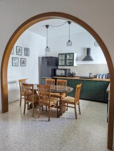 Fly Dodo Summer Residence