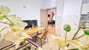 KYD VILA - Studiouri si Apartamente la 100m de Plaja Debarcader