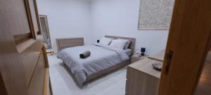 Spacious Getaway in Attard with Terrace & Garage