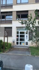 Reims centre-ville -au1er étage avec 2 chambres - 6 personnes