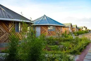 Rhino Cottages & Retreat - Kiserian