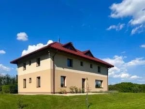 Penzion Bez Modrého Páva - Libisch