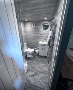 Cozy cabin independent ensuite