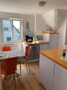 Dachwohnung im Villenviertel