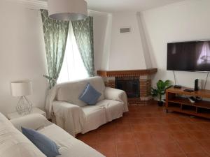 Nature House Almograve- Triple room with terrace and shared bathroom - Fishermens Trail