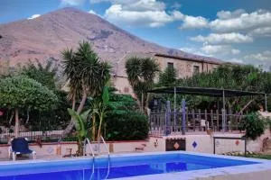 CASA VACANZE FONDACO DI SCILLATO - بوليزي جينيروسا