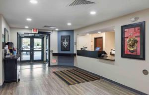 Extended Stay AmericaSuites - Milwaukee - Waukesha