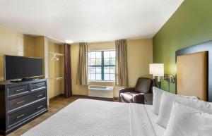 Extended Stay AmericaSuites - Milwaukee - Waukesha