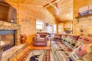 Blue Ridge Mountain Cabin Rental with Fire Pit! - Letitia
