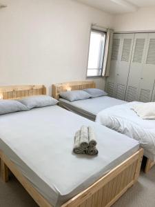 MIKOS HOUSE SETAGAYA, Peaceful Tokyo Home Near Shinjuku, Experience Authentic Local Living, Lucky Cat Temple, Super Market 東京の家 新宿10分 隠れ家カフェ 豪徳寺
