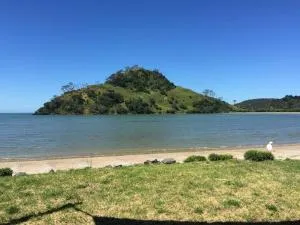 Pataua Fiji -Waterfront Bach - Taraunui