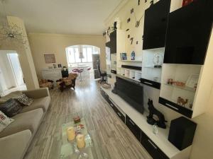 Ampio appartamento nel cuore della Toscana