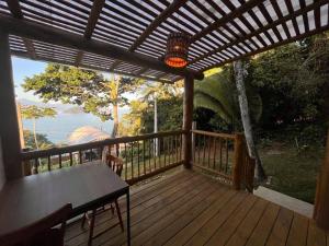 Casa Varandas - Estúdio Garoupa TV, AC, Frigobar